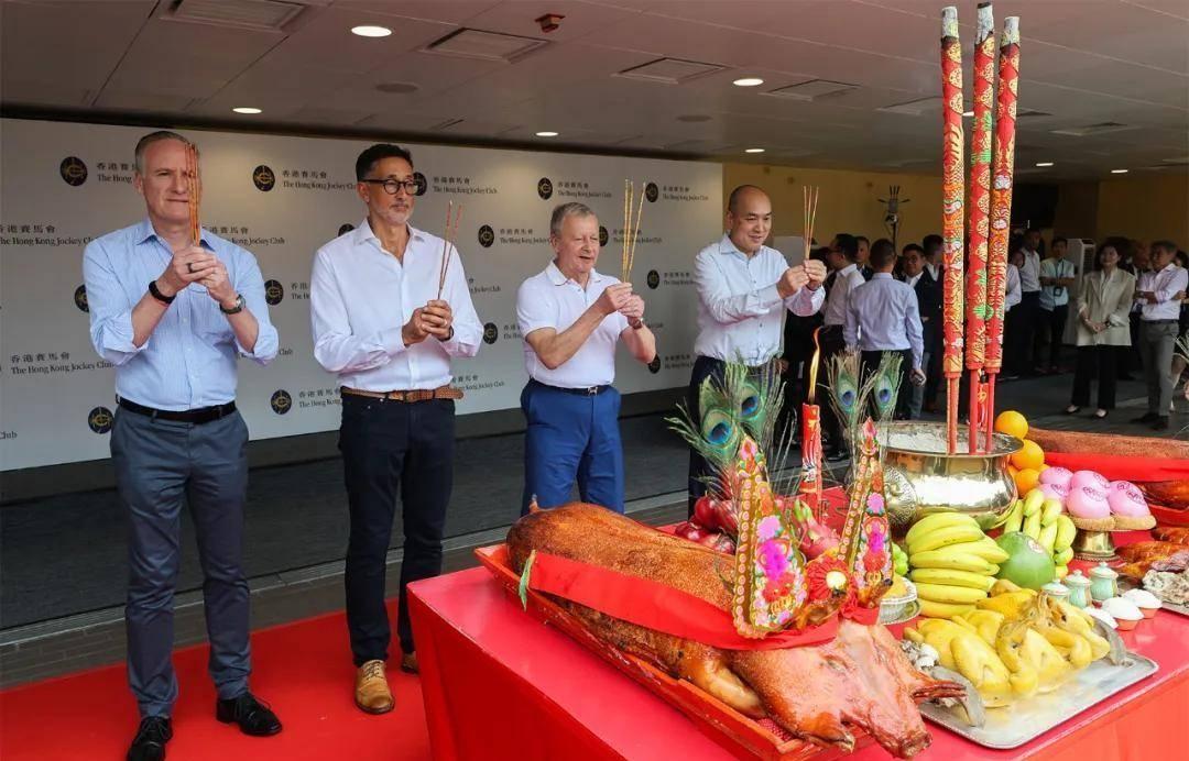 香港开马会现场直播的魅力与风险—下载平台的选择及注意事项香港开码现场开奖结果直播2019