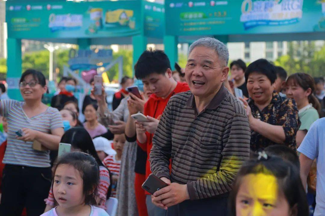 澳门开奖直播，见证每一刻的精彩与惊喜澳门开奖现场直播结果开奖录