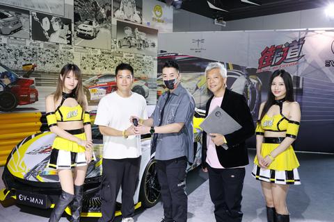澳门2045年未来展望,新机遇与挑战并存的东方赌城2021澳门开奖结果综合走势图