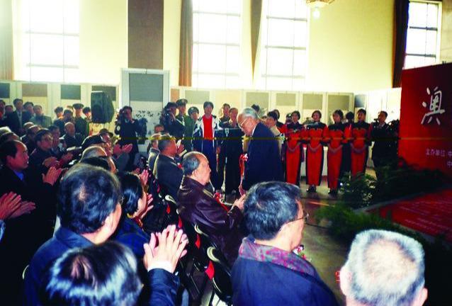 澳门开奖新纪元，2019年8月7日-365天走势图深度解析2021澳门开奖结果综合走势图